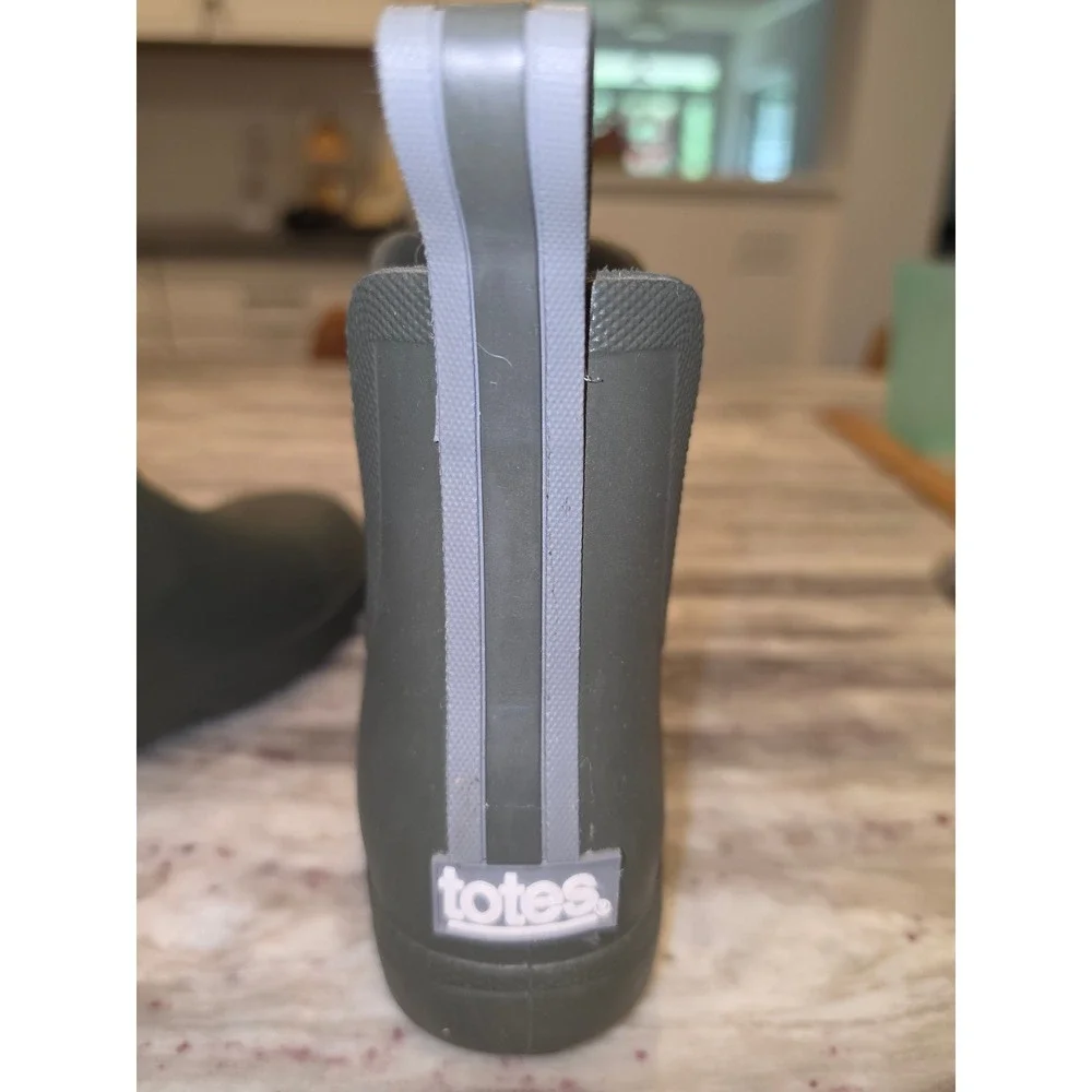 Totes Everywear Ankle Rain Boots Olive Green Waterproof Chelsea Booties US 6